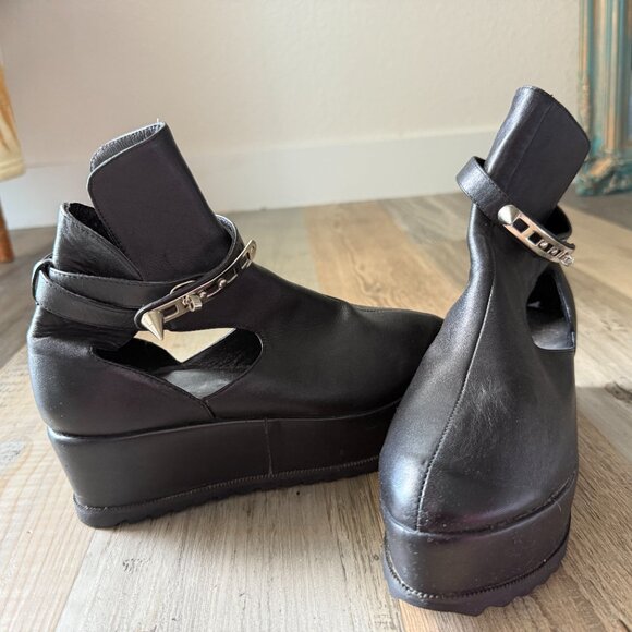 UNIF-Black Platform with Spiked Straps.  RARE - Picture 3 of 15